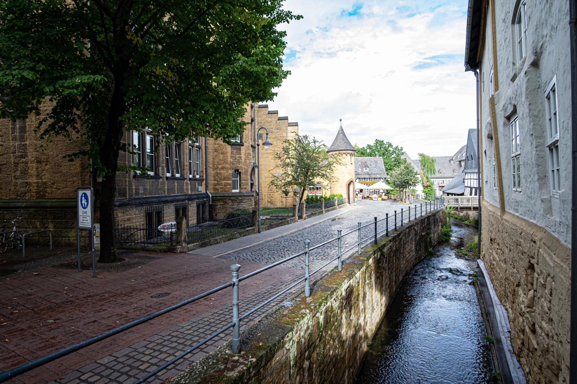 Altstadt Apartment กอสลาร์ ภายนอก รูปภาพ